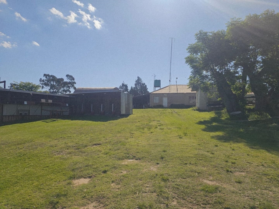 17 Bedroom Property for Sale in Ladybrand Free State